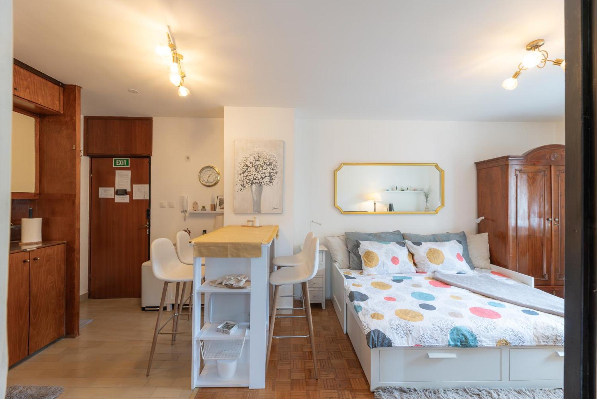 Studio Apartman Providenca สปลิท ภายนอก รูปภาพ