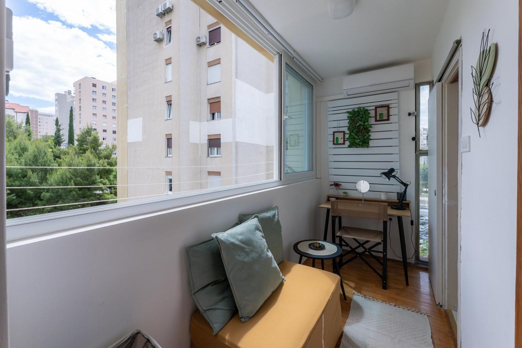 Studio Apartman Providenca สปลิท ภายนอก รูปภาพ