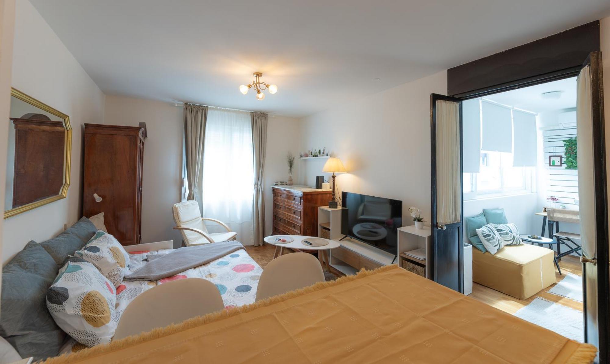 Studio Apartman Providenca สปลิท ภายนอก รูปภาพ